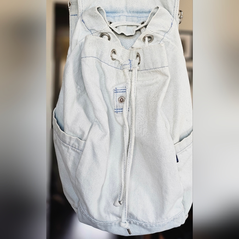 BAGGU Washed Denim Drawstring Backpack RARE - Picture 8 of 11